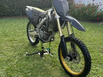 -z 250