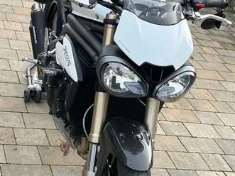 triumph speed triple 1050 s nn02