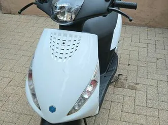 piaggio zip 2022