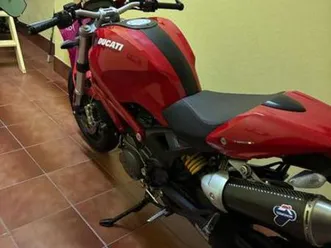 ducati - monster 796