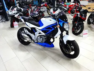 suzuki gladius 650 2010 650 cm3 | moto roadster | 31 250 km | blanc | 30100 ales
