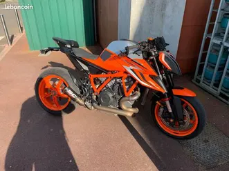 ktm 1290 superduke r ( vente rapide )
