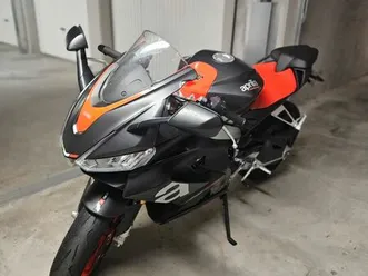 aprilia rs 660