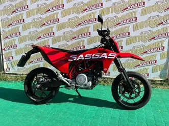 vendo gasgas sm 700 (2022 - 25) usata a vasto (codice 9876324) - moto.it