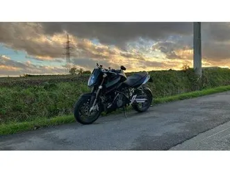 ② ktm super duke 990