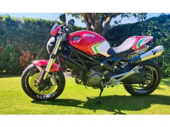 ducati monster 696 abs