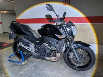 suzuki - gsr 600