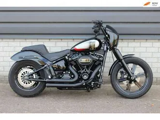 harley-davidson street bob fxbb softail custom, btw motor incl!! zwart