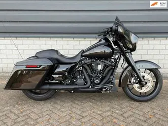 harley-davidson street glide flhxs special black edition bj 2022 zwart