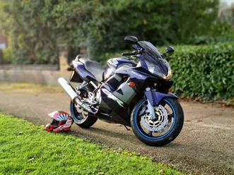 honda cbr600f iconic super low miles f4i ! 600 cc