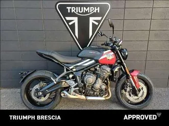 triumph trident 660 abs rosso