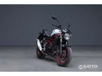 suzuki sv 650 abs my21 bianco