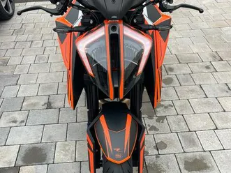 ktm 1290 superduke r evo