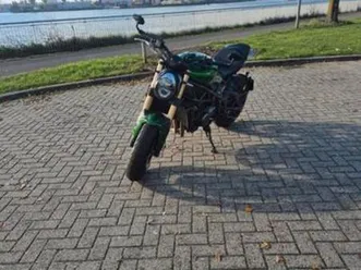 benelli 752s - naked bike in topstaat! moet snel weg!! — motoren | overige merken — marktplaats