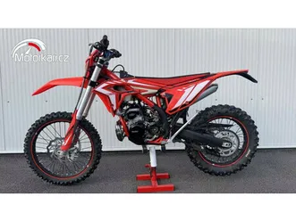 beta xtrainer - 2t 300 - my24 - najeto 23,7 mth