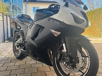 kawasaki zx6r 600p