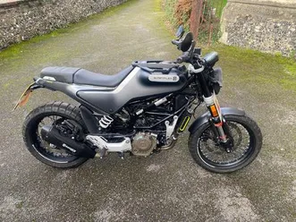 husqvarna svartpilen 125 euro 5 125 cc
