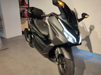 honda forza 350 roller neuwertig + garantie