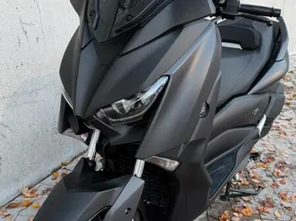 yamaha xmax 300 roller schwarz *top-zustand*