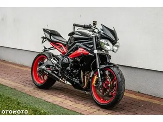 triumph street triple
