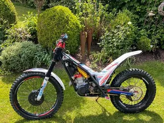 gasgas txt 300 factory+ nagelneues straßenkit