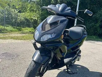 roller 50 cc peugeot speedfight 2 canton soleure -