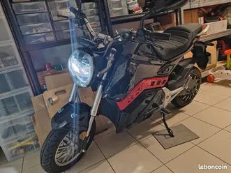 e-roadster max moto électrique 125