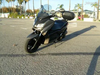 yamaha xmax 250 -1 ere main