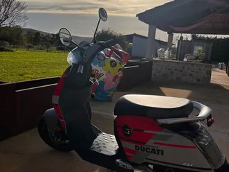 scooter super soco ducati