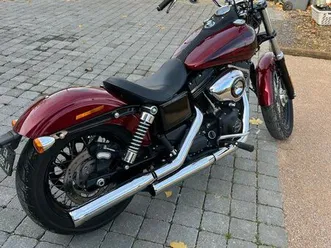 vente moto harley dyna street bob