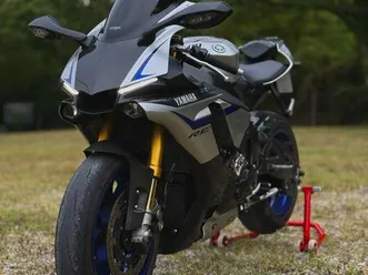 yamaha r1m