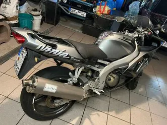 kawasaki ninja zx-6 r