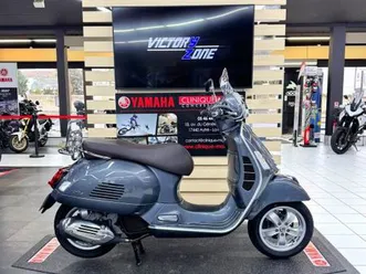 vespa gts 125ie super 2022 125 cm3 | scooter | 3 728 km | gris | 17440 aytre