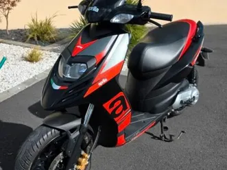 scooter aprilia sr 50