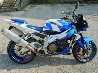 aprilia tuono 1000r