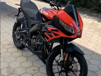 aprilia tuono 125 abs