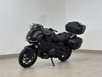 bmw r 1300 rt triple black abs