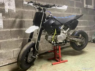 moto verte supermotard