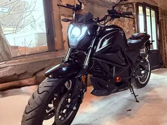 ebroh bravo gle pro 2021, 809 km, état neuf, noire