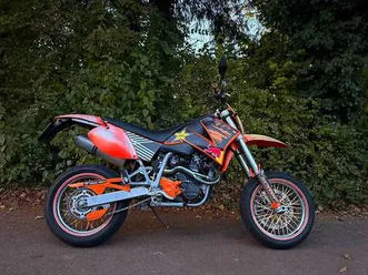 die ktm 640 lc4, 25kw mit wenig kilometer canton berne -