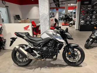 honda cb750 hornet 2025 silber *tageszulassung 10-25*