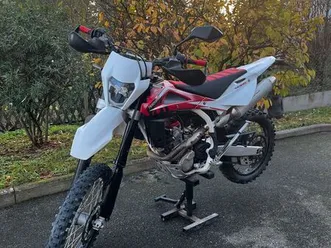 moto husqvarna 310 te