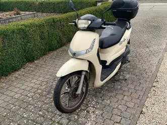 ② scooter peugeot tweet 50 cc b klasse