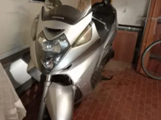 scooter honda silverwing 400