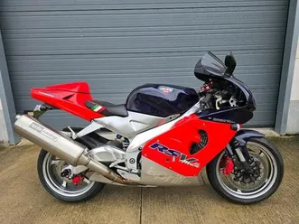② aprilia rsv mille
