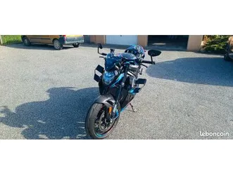 bmw m 1000 r - 1ere main