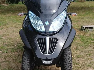 piaggio 400 mp3