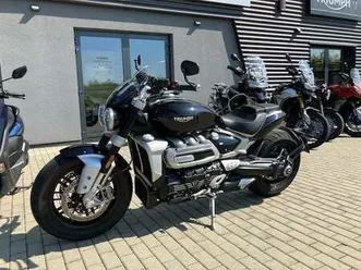 triumph rocket 3r, cz, pouze 4740km, nová cena