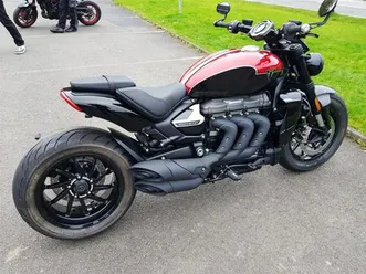 triumph rocket 3 storm r umbau, black weeks deal