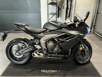 triumph  daytona 660 2025 660 cm3 | moto sportive | 1 377 km | gris | 78310 coignieres